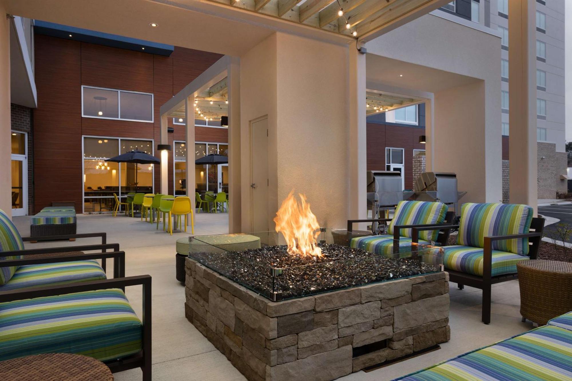 Home2 Suites By Hilton Durham University Medical Center מראה חיצוני תמונה